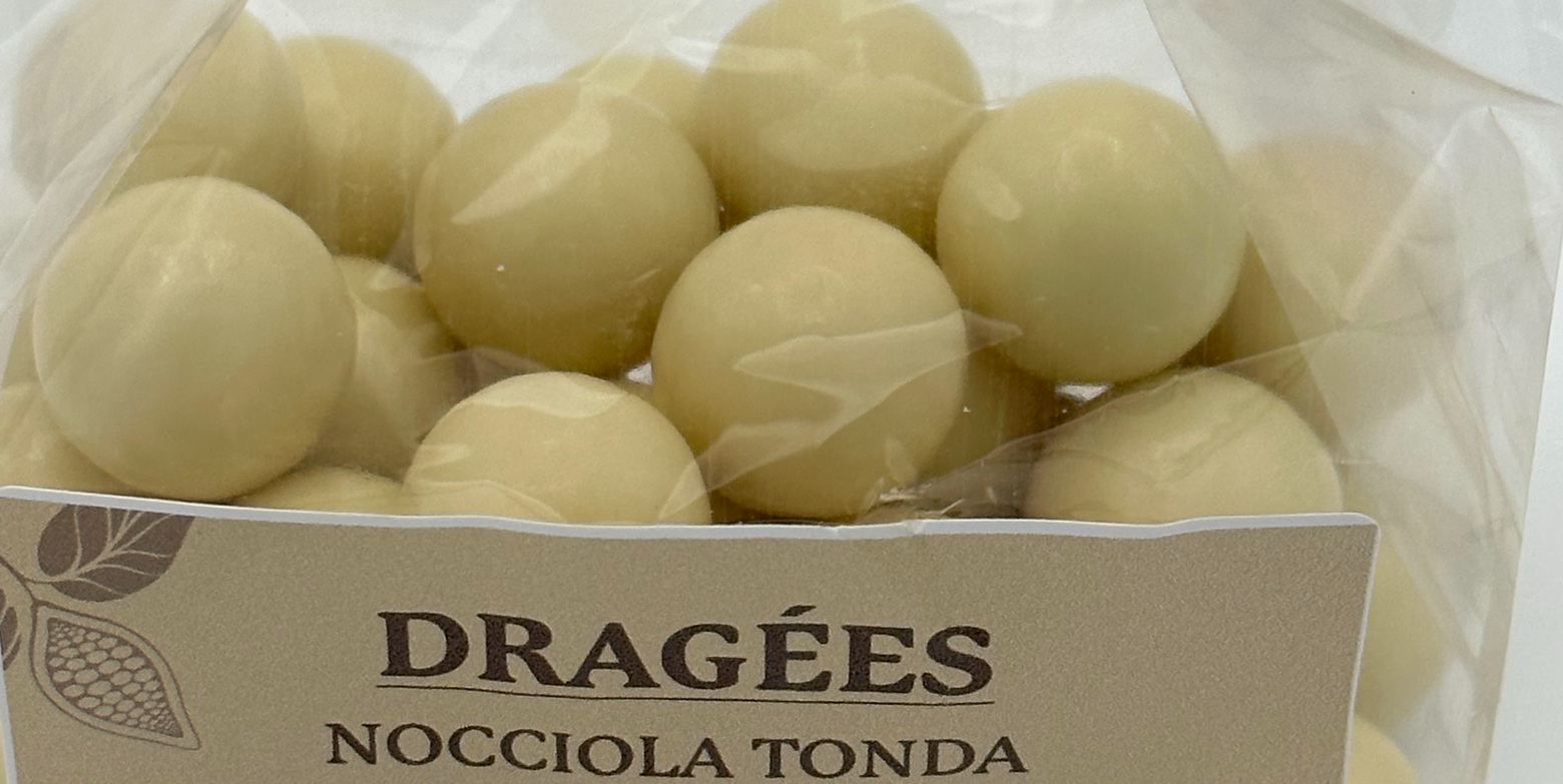 Hazelnuts and white chocolate Dragées