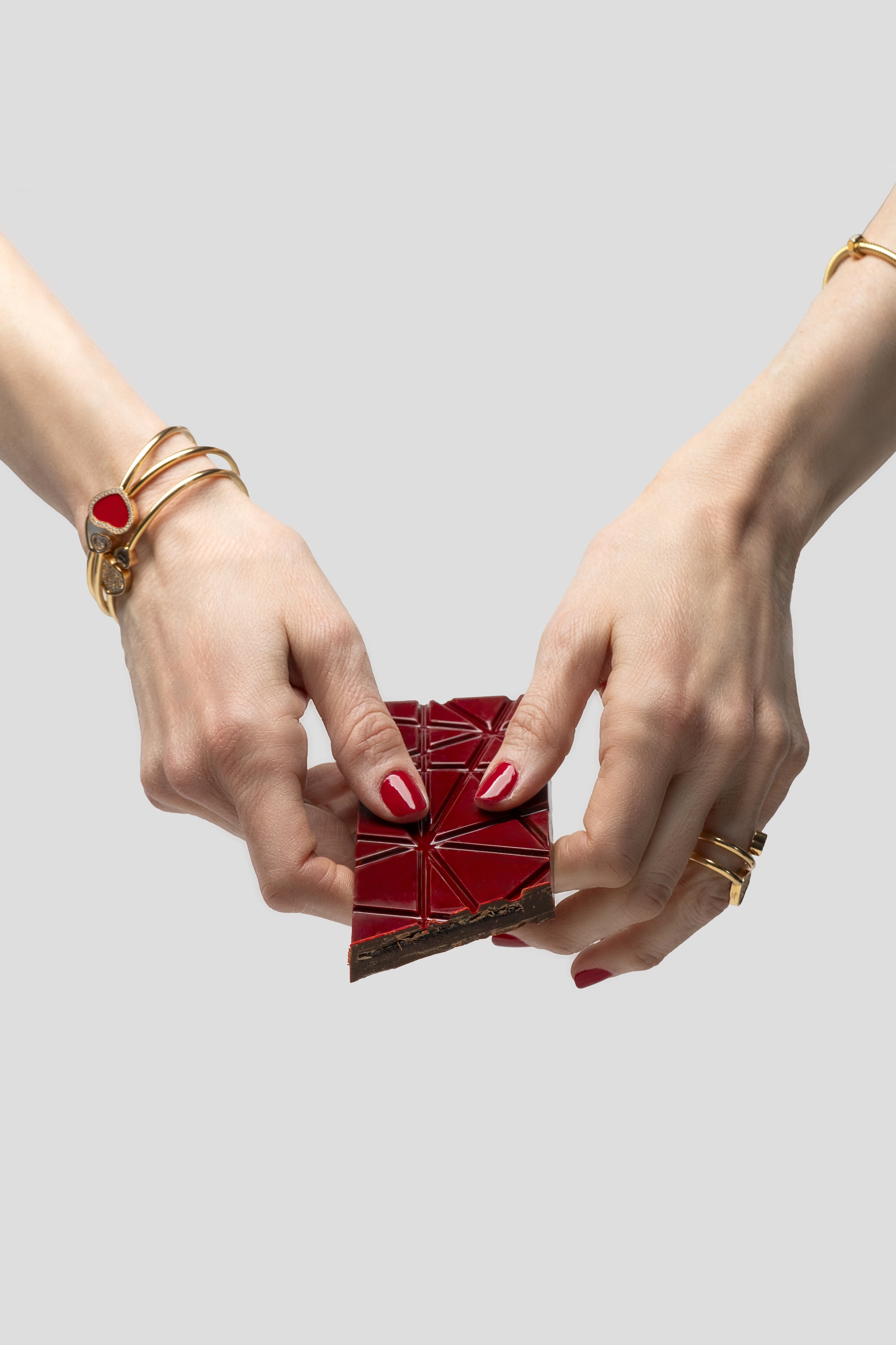 Black Forest Bar - Morello Cherry & Vanilla  - Anour Chocolat Menu & Delivery | Mr Room Service