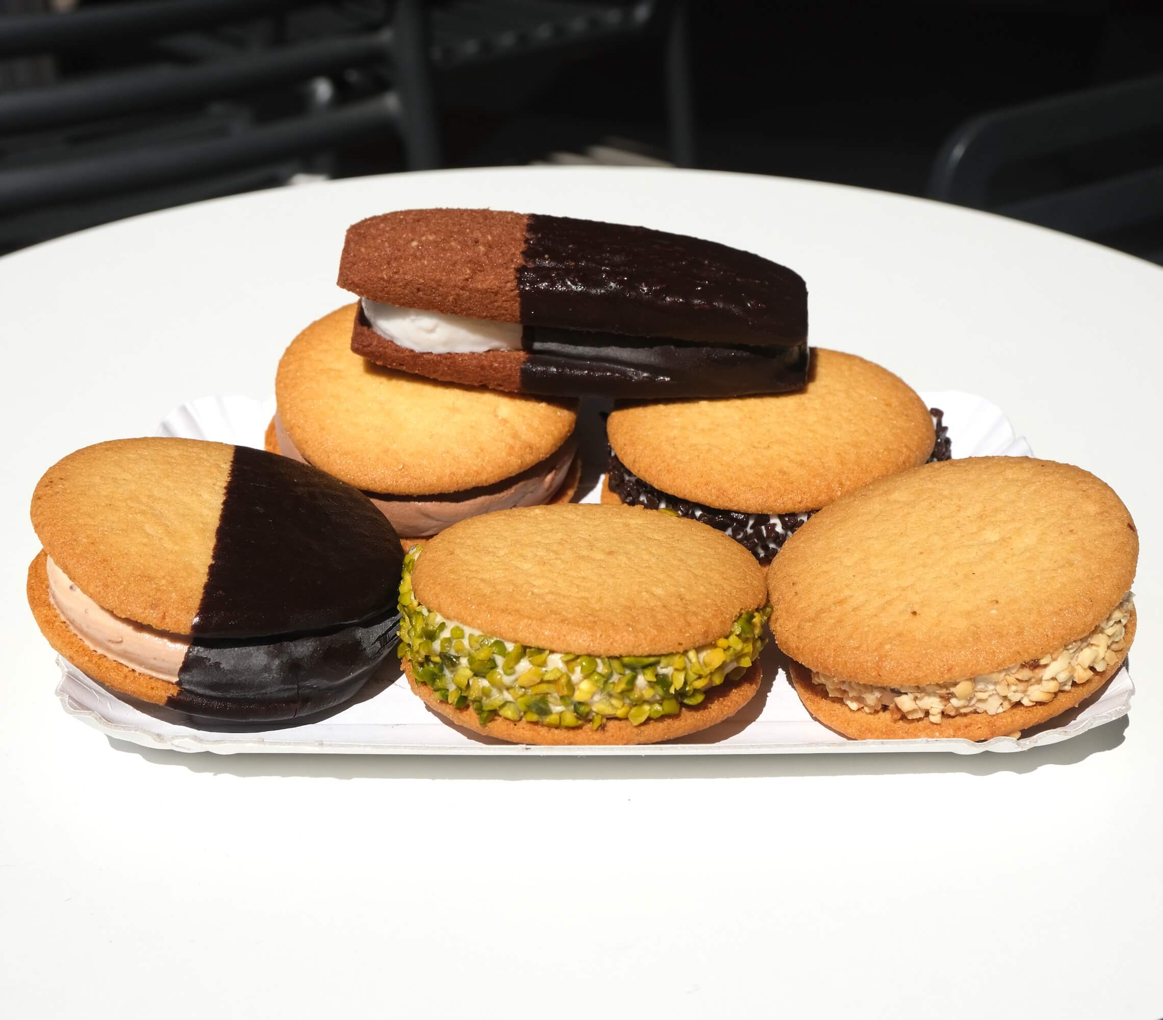 Box of 6 biscuits - Santo Gelato | Gelato & Ice Cream Delivery in Monaco, Cap-d'Ail & Beausoleil