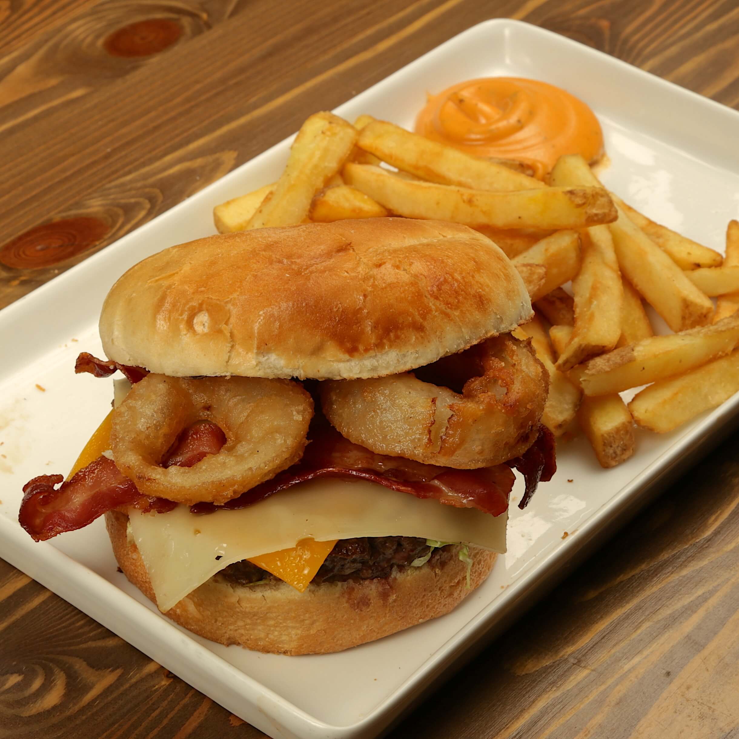 Cheese & BBQ Burger - Old Wild West  | Delivery in Monaco