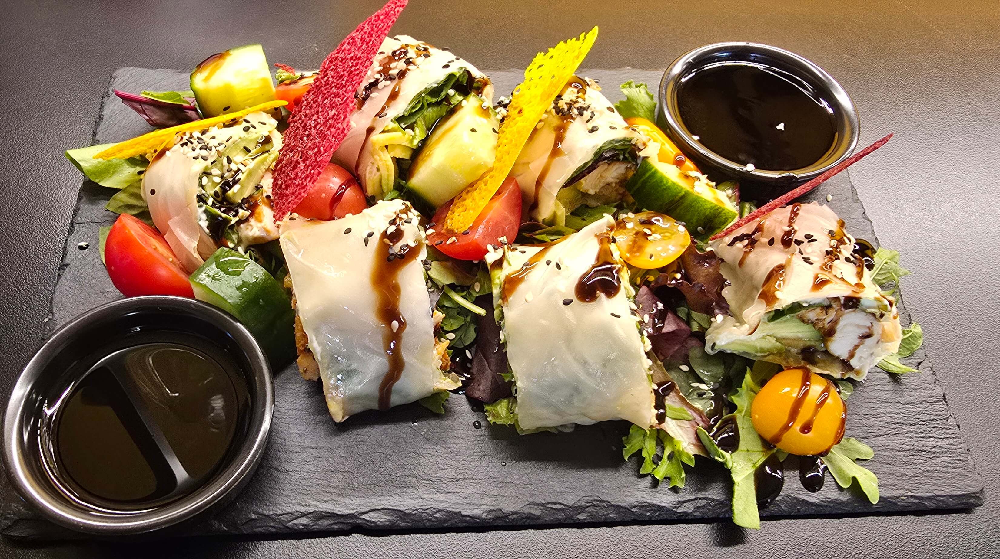 Chicken rolls - Zeits Bar