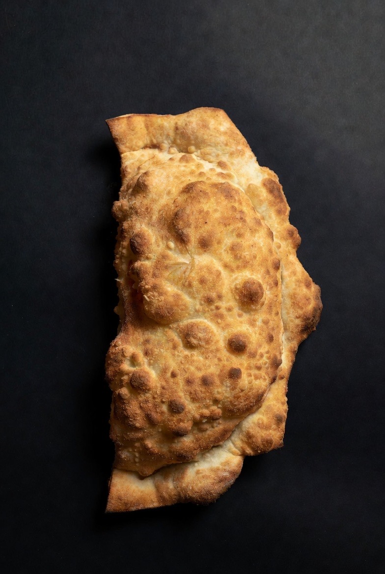 Classic Fried stuffed pizza - Via Margherita for Prince Of Venice  | Delivery in Monaco