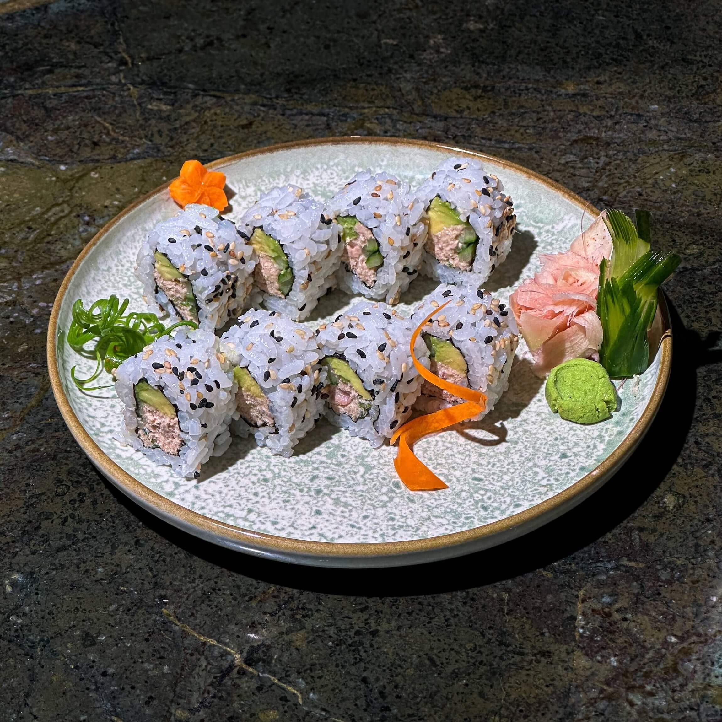 Cooked tuna california - Sushi by Spicy Bamboo