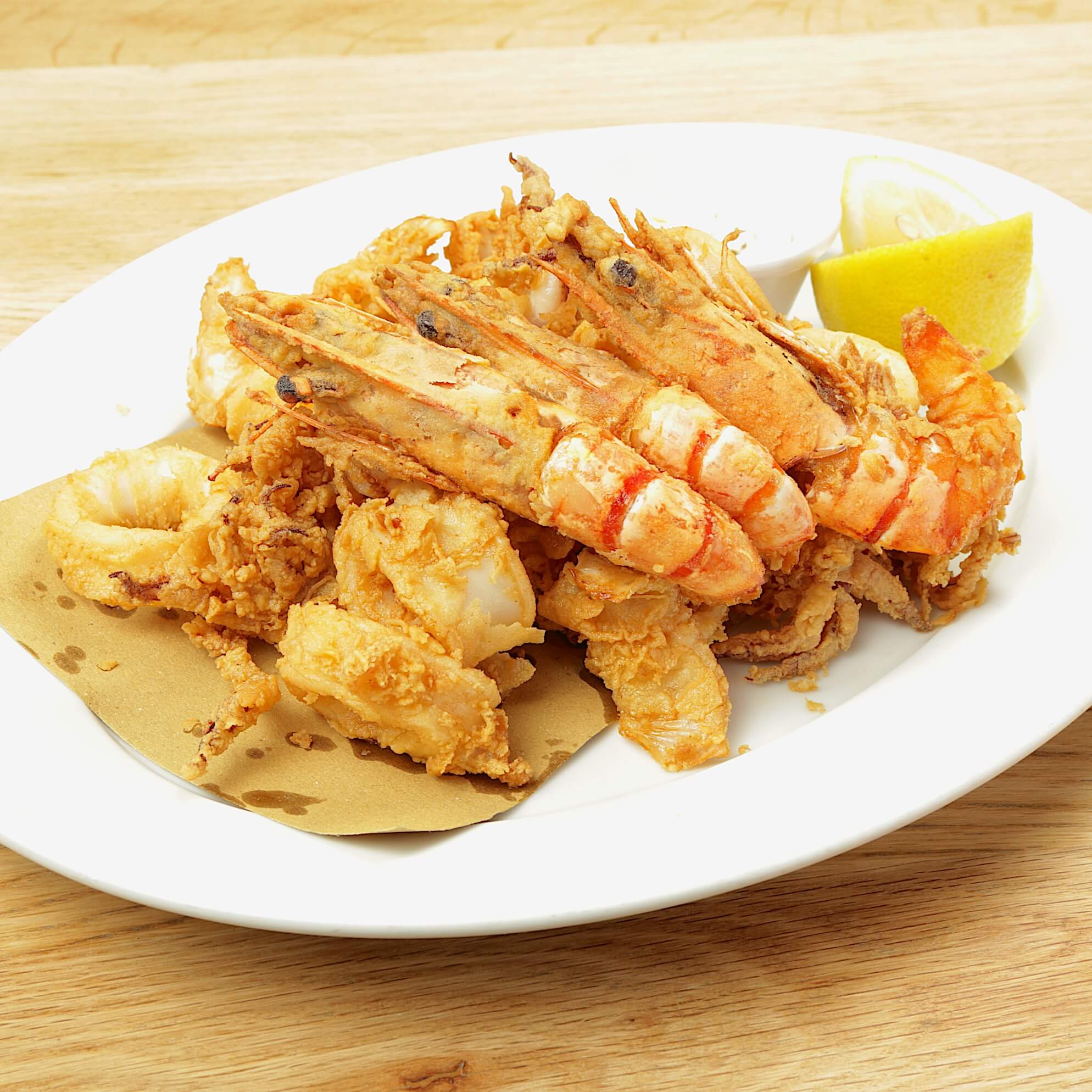 Friture de Calamars & Gambas - Bella Vita | Livraison Cuisine Italienne & Française à Monaco, Cap-d'Ail & Beausoleil