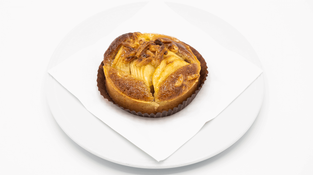 Dessert - Tarte aux pommes - Amore Mio | Livraison Sandwichs & Salades à Monaco, Cap-d'Ail & Beausoleil