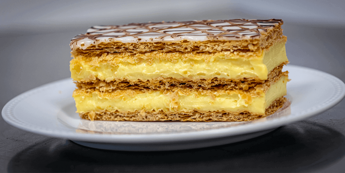Dessert - Mille-feuille - Amore Mio | Livraison Sandwichs & Salades à Monaco, Cap-d'Ail & Beausoleil