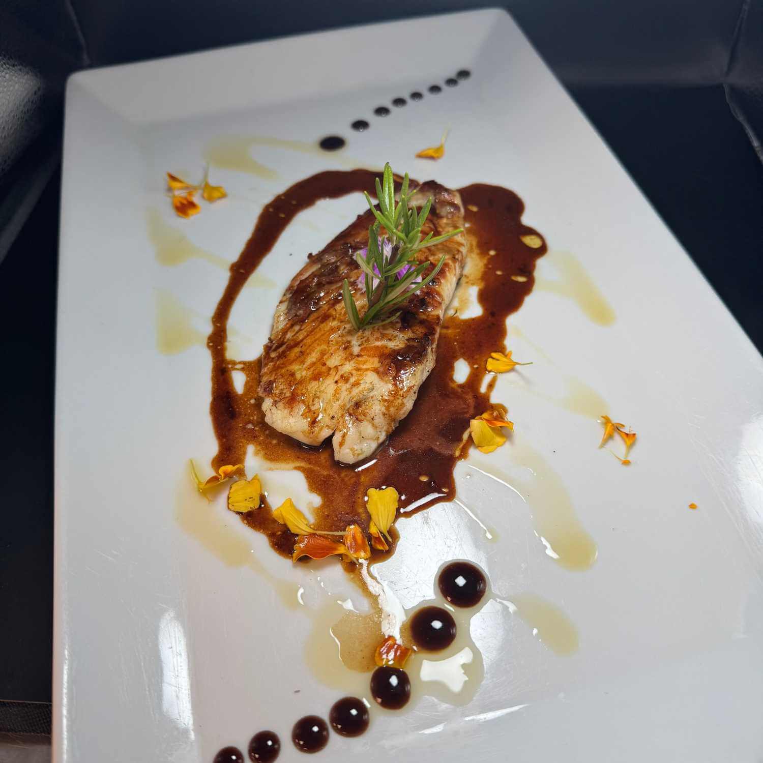 Fillet of turbot with lemongrass and gravy with rice - Huit et Demi Food Delivery | Gourmet Italian & French Cuisine in Monaco