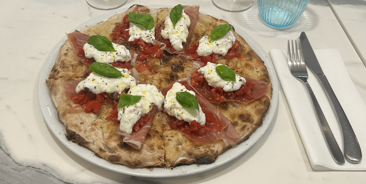 Focaccia Parma Ham, tomatoes and Burrata