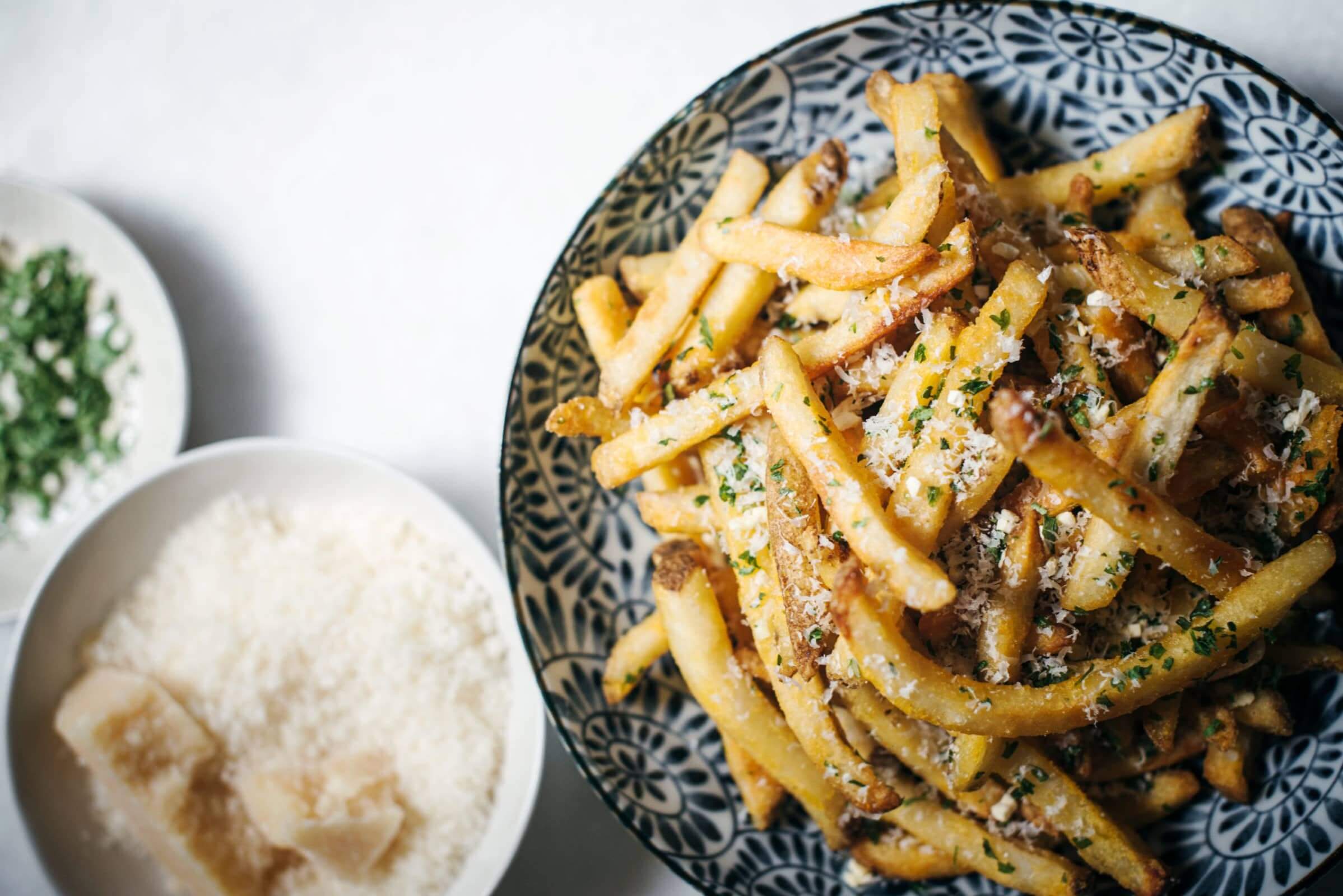 French fries with truffle and parmesan - Bubble Bar