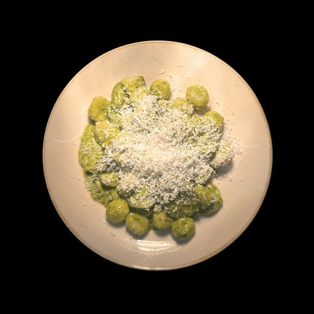 Gnocchi pesto zucchine ricotta salata - Truffle Gourmet San Maurizio | Truffle & Pasta Delivery in Monaco