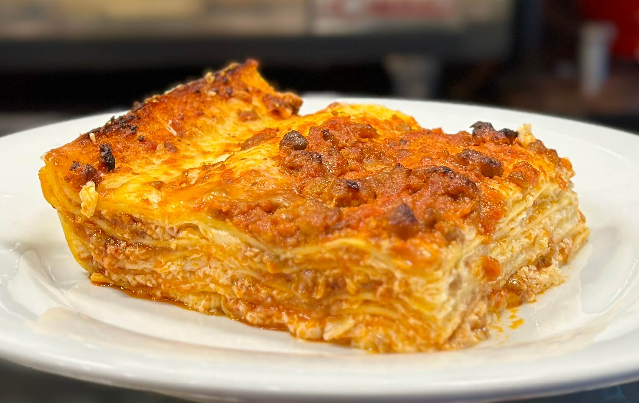 Lasagna bolognese - Cooks  | Delivery in Monaco