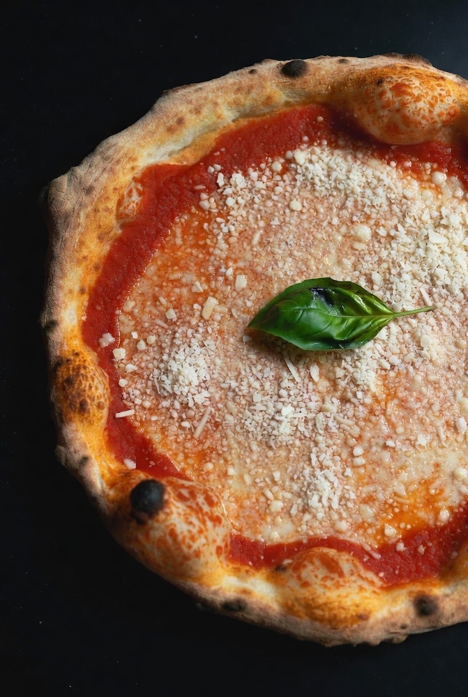 Montanara rossa - Via Margherita for Prince Of Venice  | Delivery in Monaco