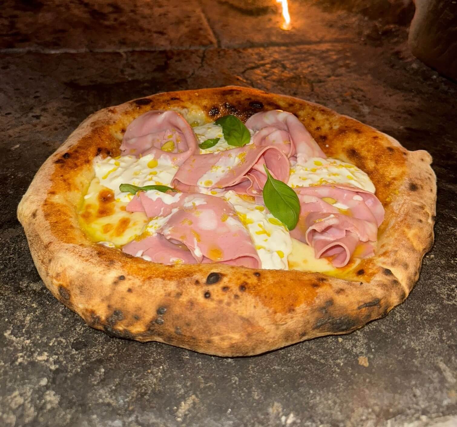 Mortadella - Pizzeria Monégasque by Mimmo Delivery Monaco | Mr Room Service