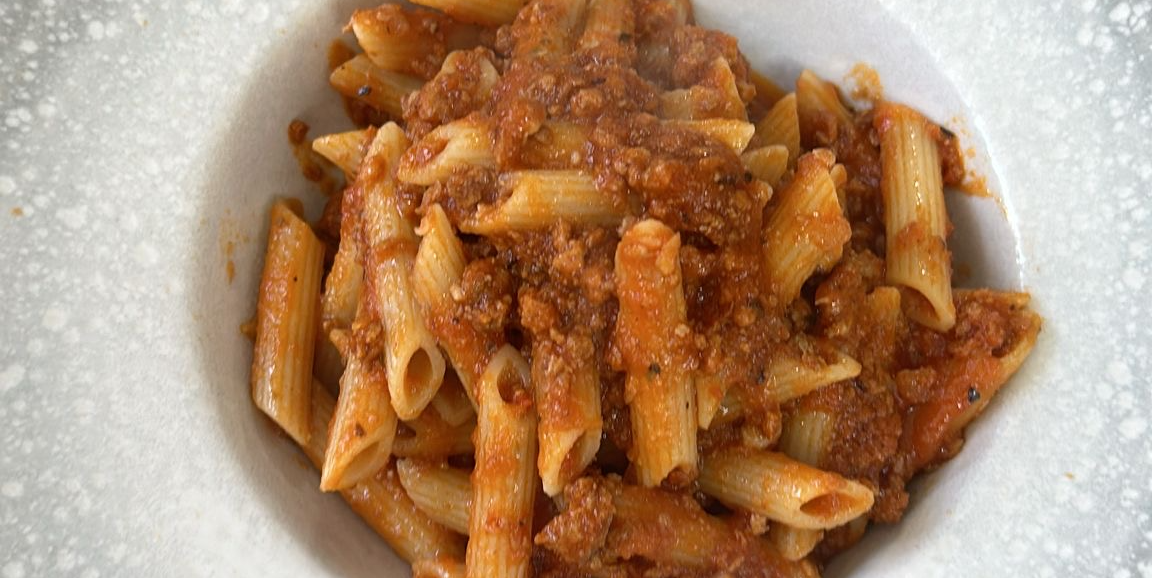 Pasta Bolognese - Mr Val by Il Calcio | Diverse Cuisine Delivery in Monaco, Cap-d'Ail & Beausoleil