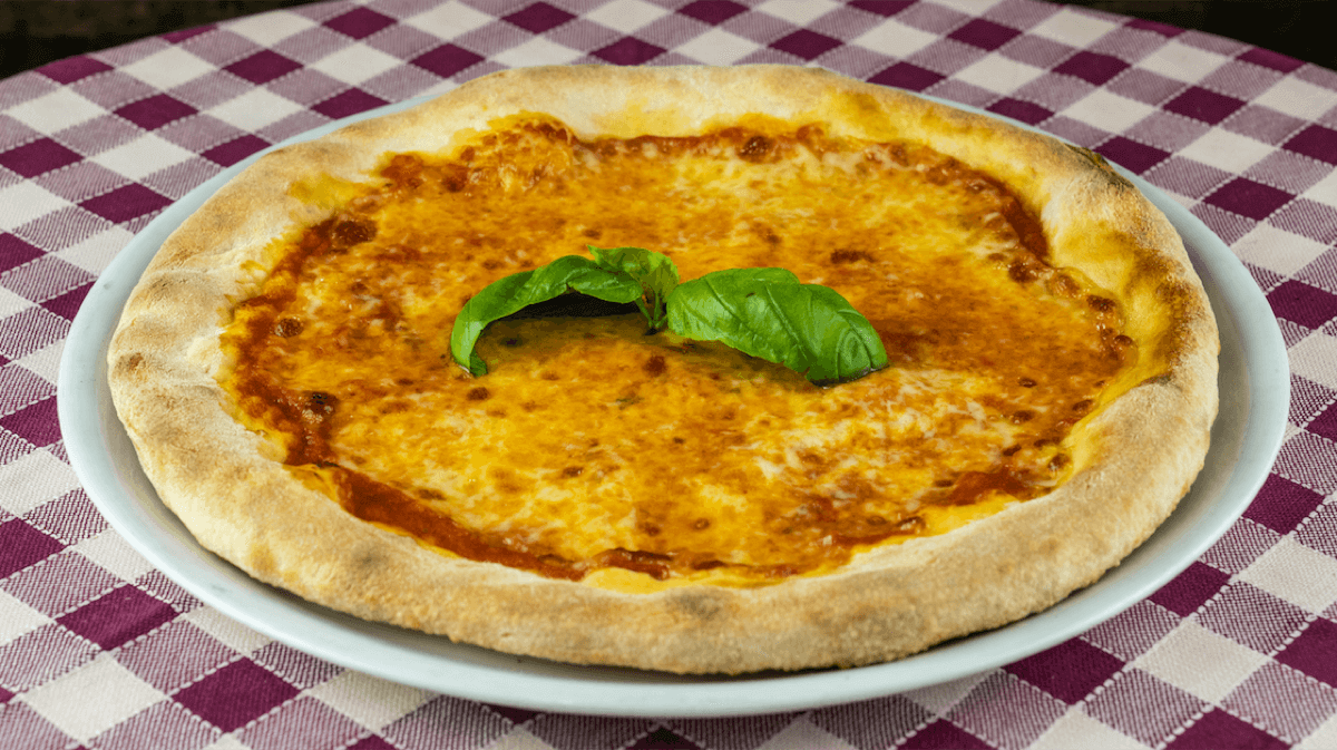 Pizza Amore Mio - Margherita - Amore Mio | Livraison Sandwichs & Salades à Monaco, Cap-d'Ail & Beausoleil