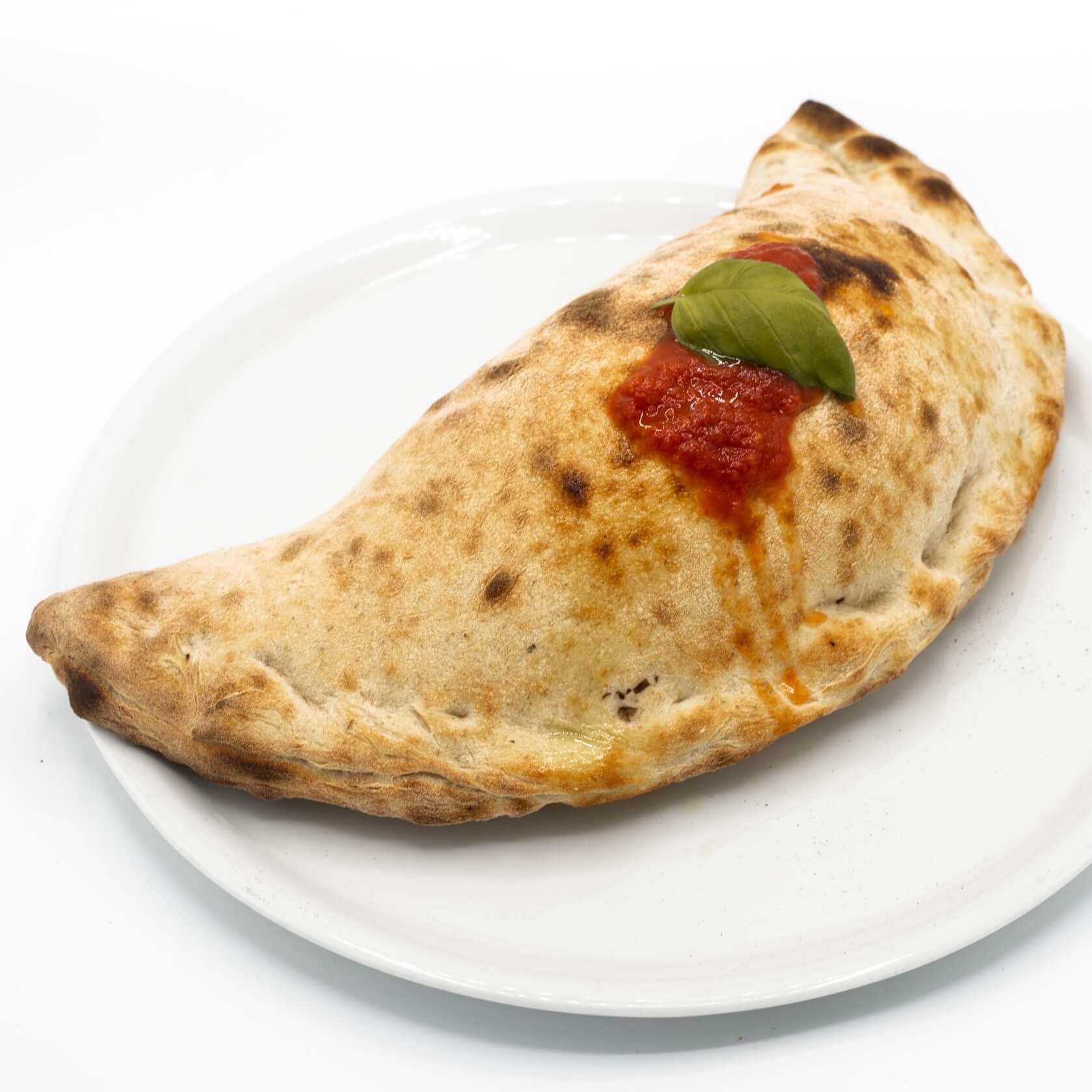 Pizza Calzone - Bella Vita | Livraison Cuisine Italienne & Française à Monaco, Cap-d'Ail & Beausoleil