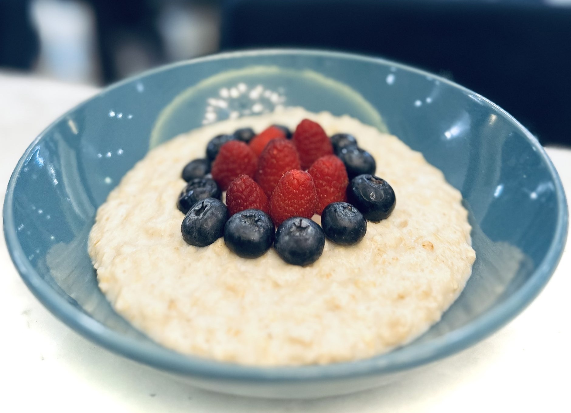 Porridge with berries - Bubble Bar