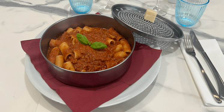 Rigatoni alla Bolognese 