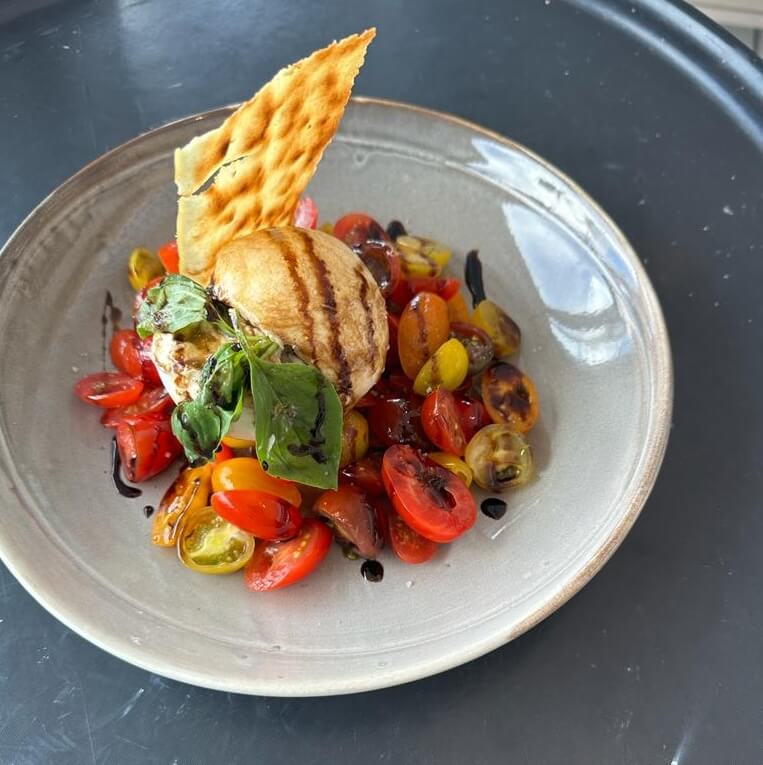 Salade Caprese - La Note Bleue | Beachside Dining Delivery in Monaco