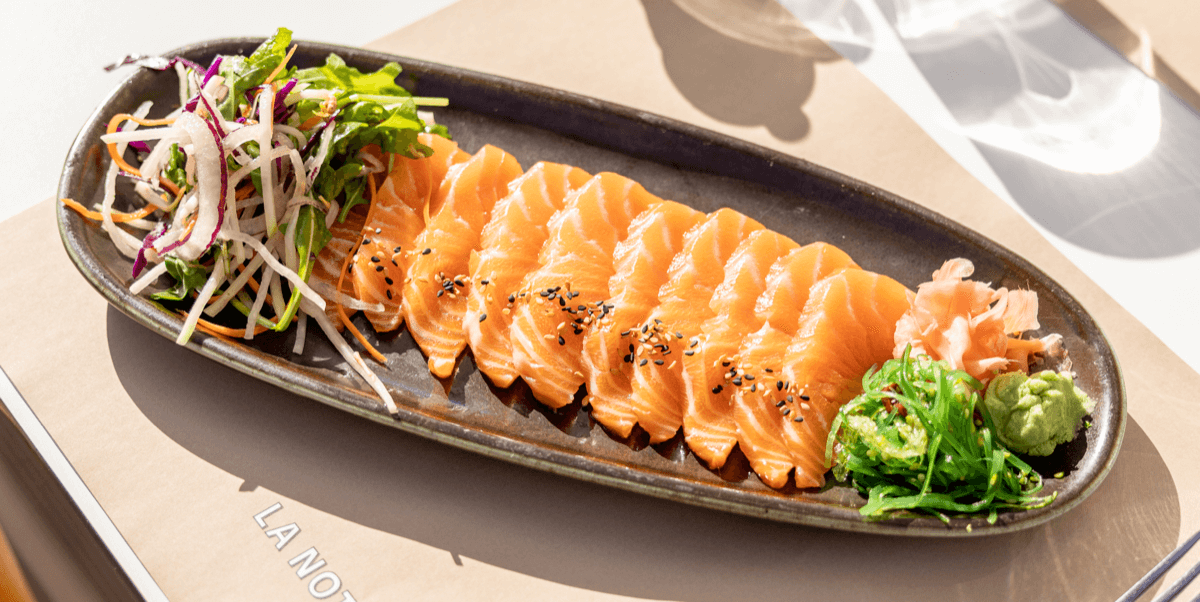 Salmon Sashimi 110g - La Note Bleue | Beachside Dining Delivery in Monaco