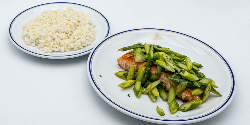 Salmon and asparagus 