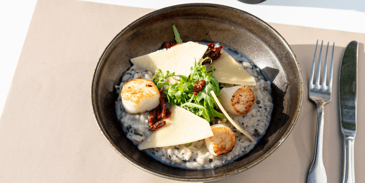 Scallops & truffle risotto