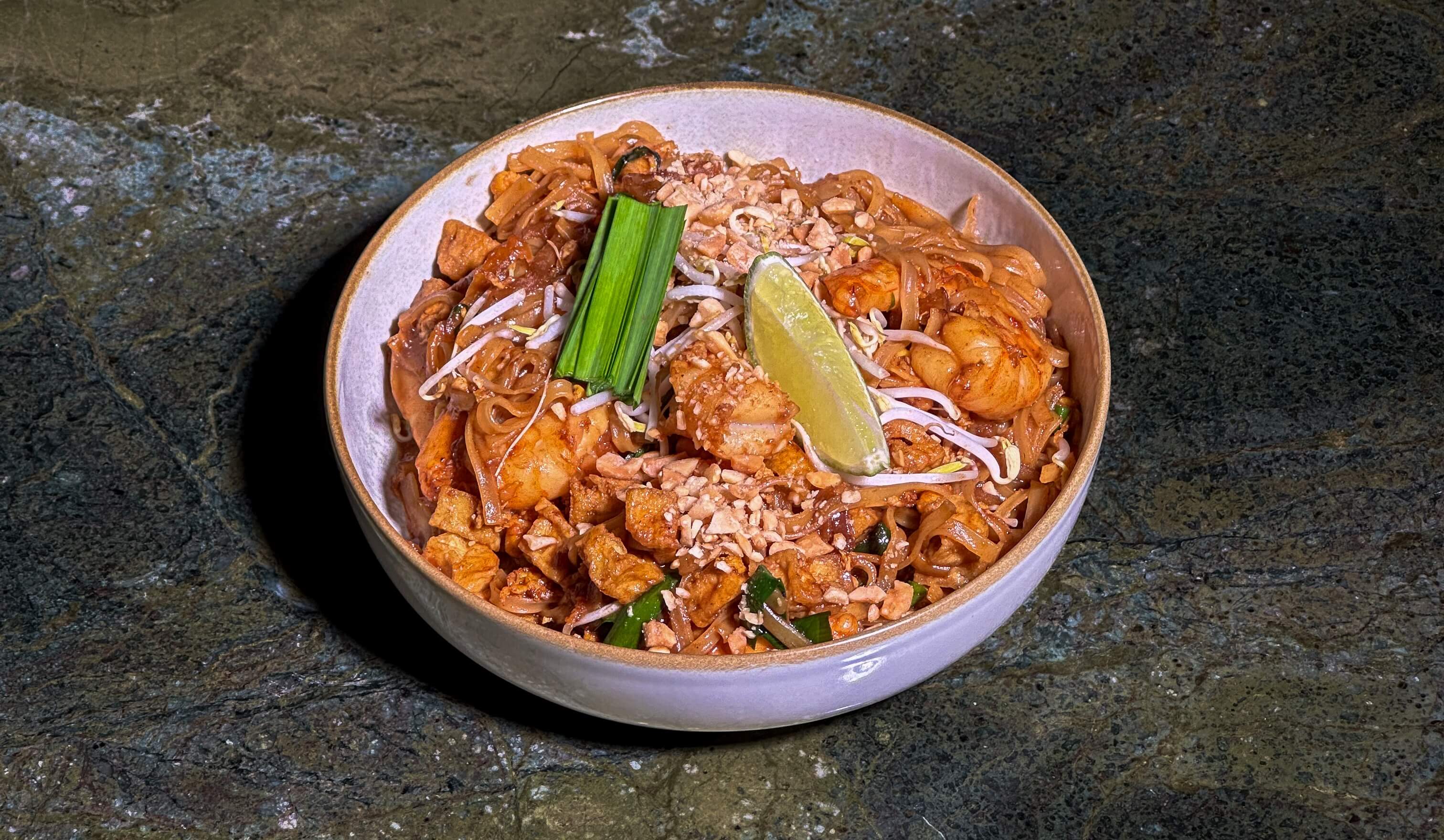 Shrimp Pad Thai - Spicy Bamboo Thai