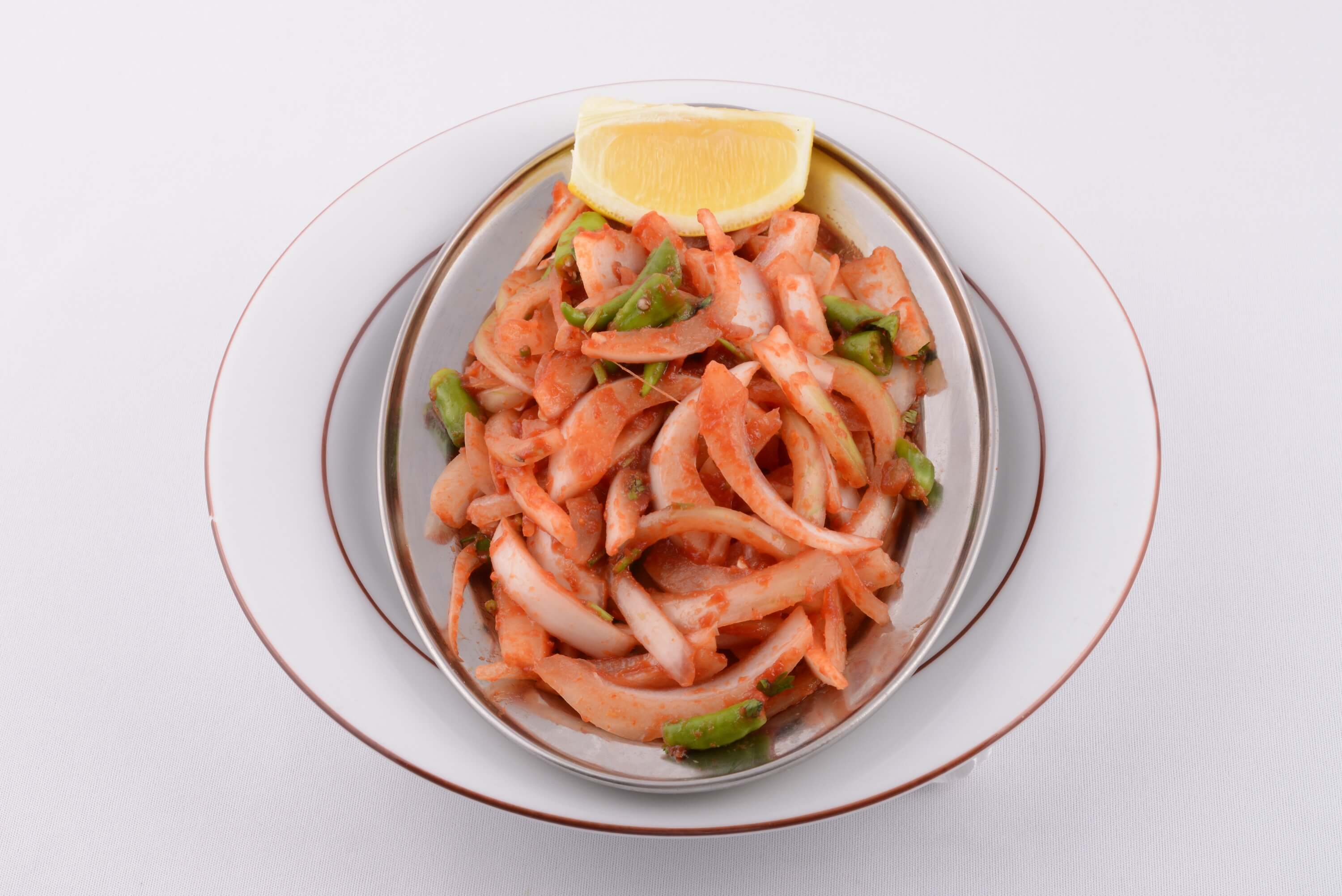 Spicy Onions - Indian | Authentic Indian Cuisine Delivery in Monaco