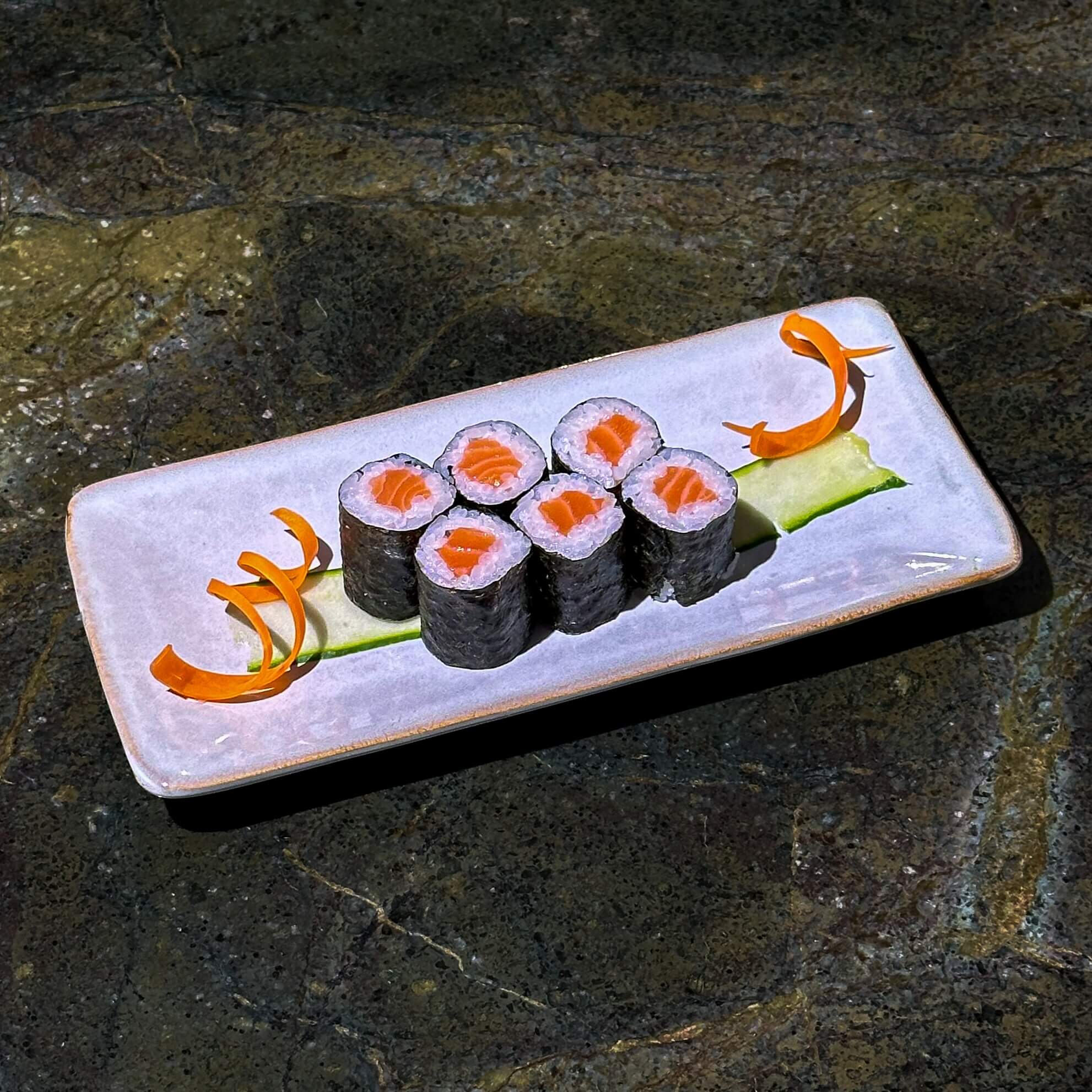 Spicy salmon maki - Sushi by Spicy Bamboo