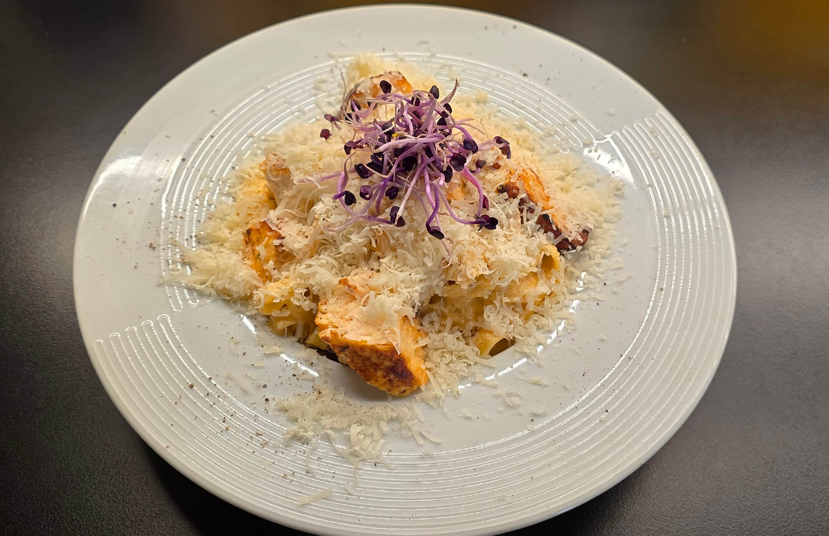 Tagliatelles Salmon - Zeits Bar