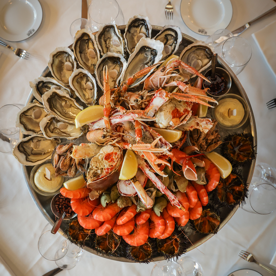 Tasting Platter for 2 with whole crab - Quai des artistes 