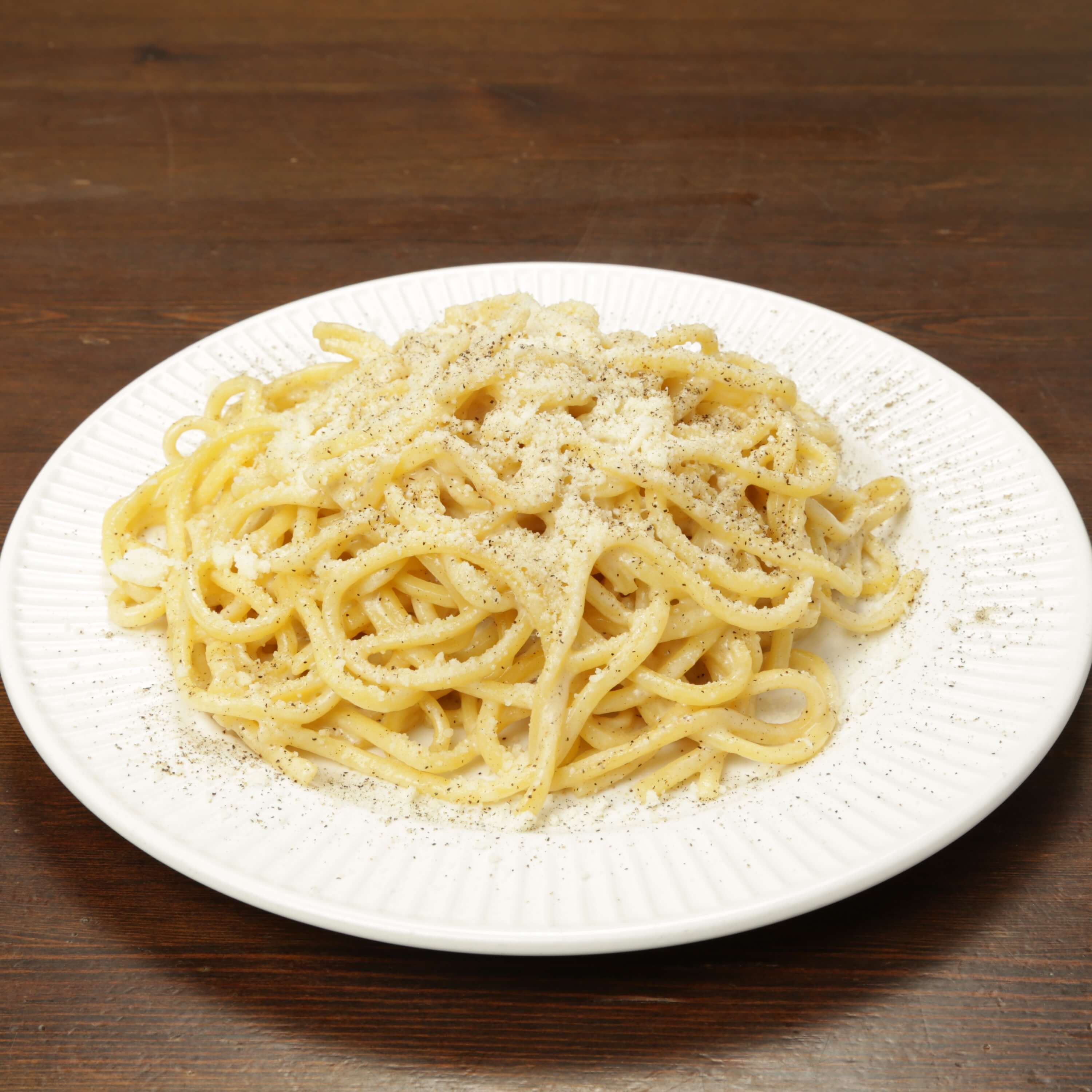 Tonnarelli Cacio e pepe - Prince Of Venice | Delivery in Monaco