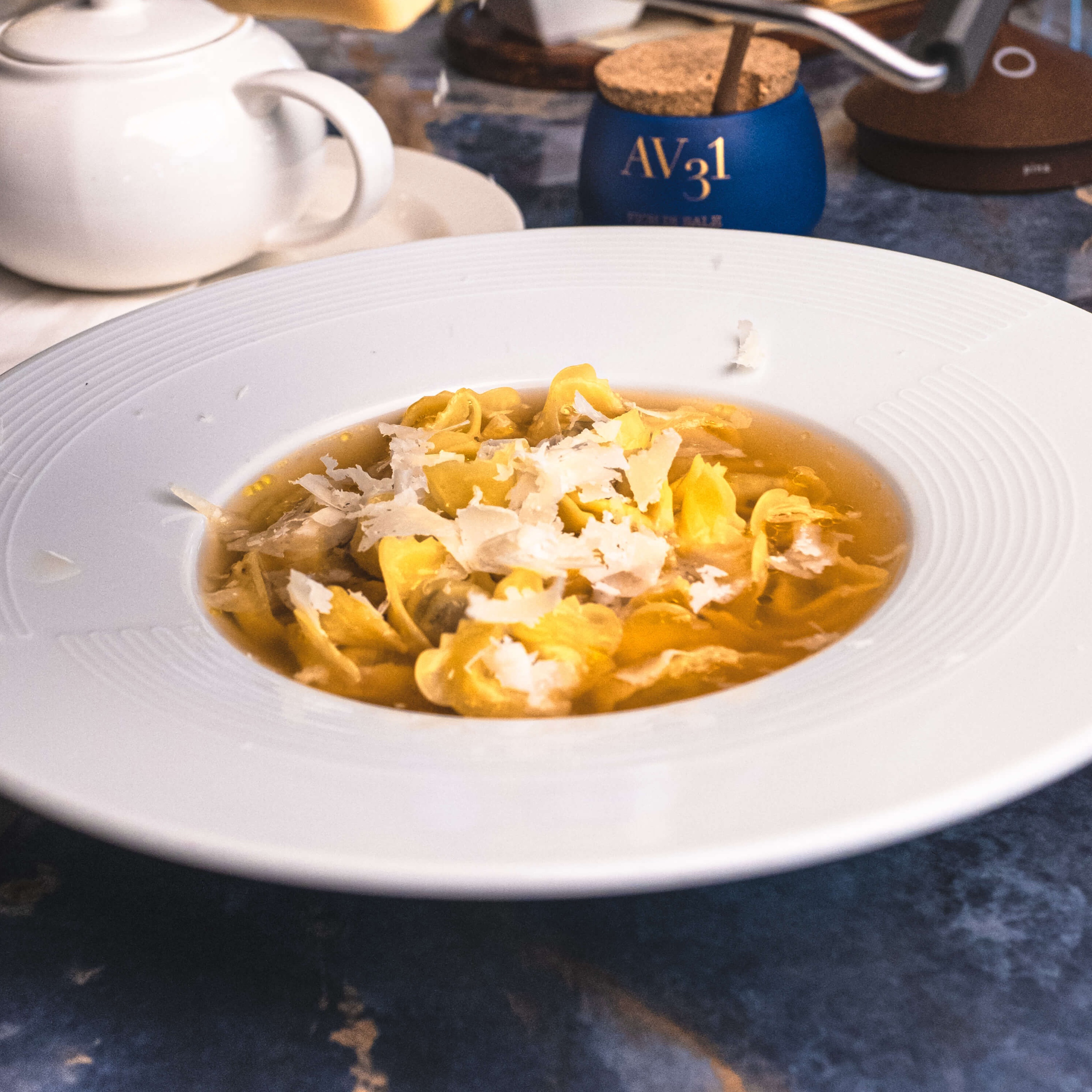 Tortellini in broth - Avenue 31 | Mediterranean Cuisine Delivery in Monaco