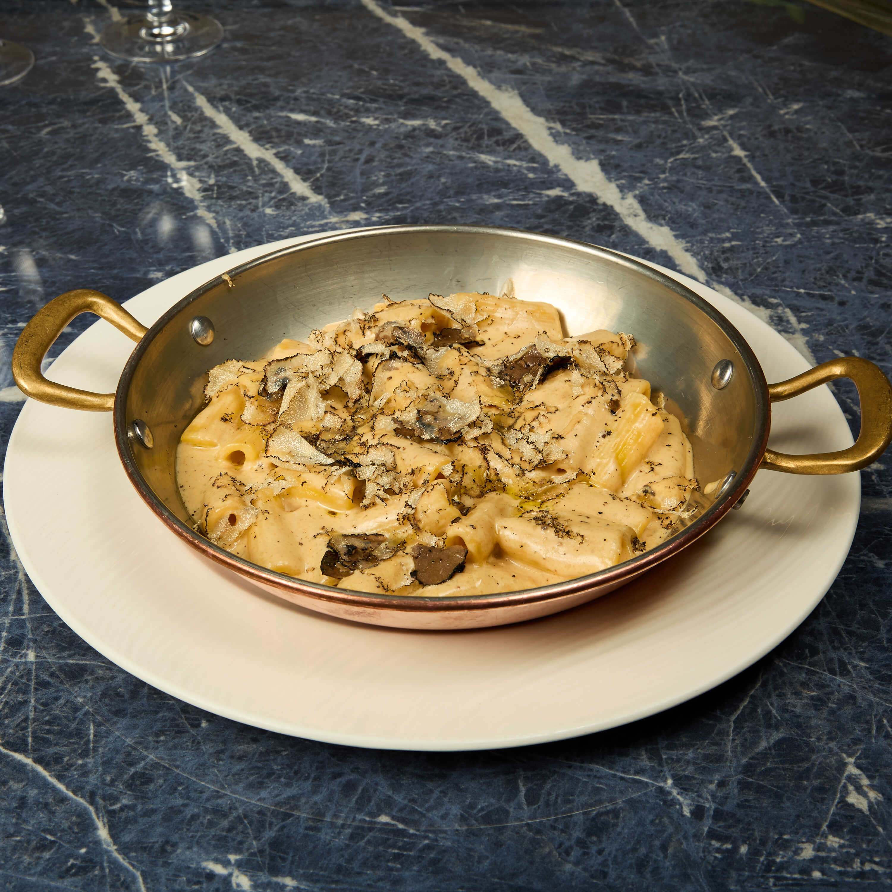 Maccheroncini à la Truffe - Avenue 31 | Livraison Cuisine Méditerranéenne à Monaco