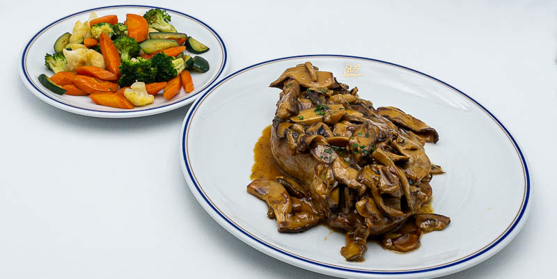 Veal chop with mushrooms