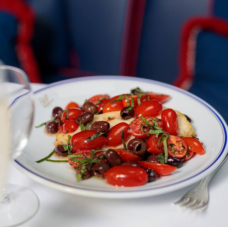Loup de mer sauvage, tomates cerise, olives et riz pilaf - Cipriani | Livraison Gastronomie Italienne à Monaco